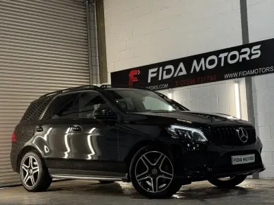 Käytetty Mercedes GLE250 Premium Plus 2018 Musta Katumaasturi