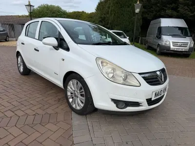 Used Vauxhall Corsa 2010 White Hatchback