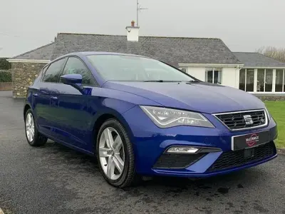 Used Seat Leon FR 190 HP (139 kW) 2019 Blue Hatchback
