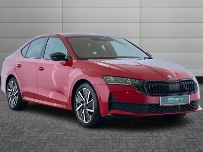 Used Skoda Octavia SportLine 150 HP (110 kW) 2025 Red Hatchback