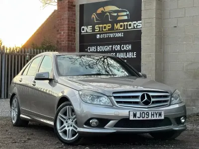 Begagnad Mercedes C200 2009 Silver Sedan