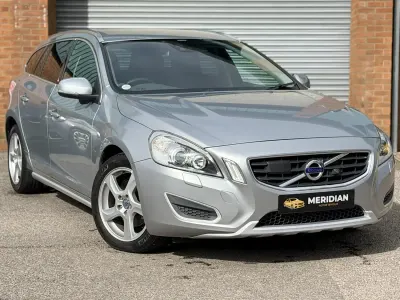 Used Volvo V60 SE Lux 180 HP (132 kW) 2026 Silver Estate