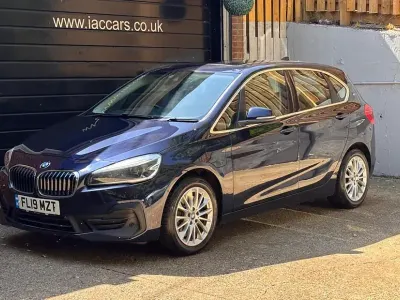 Used BMW 225 Active Tourer Sport Line 220 HP (161 kW) 2019 Blue MPV