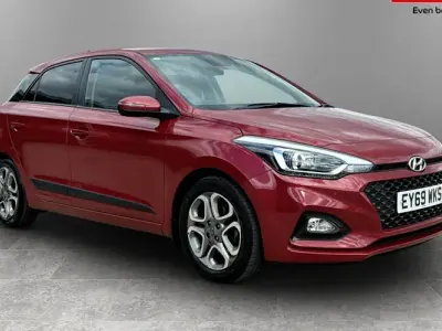 Używany Hyundai i20 Premium 101 KM (74 kW) 2020 Hatchback