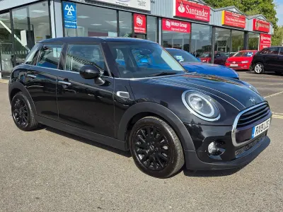 Used Mini Cooper Classic 2019 Black Hatchback