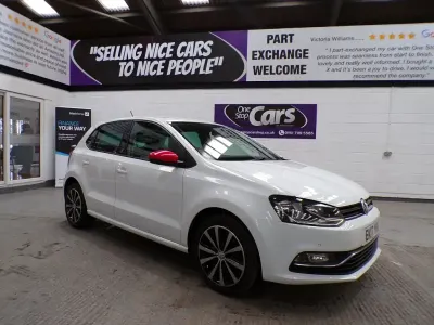 Begagnad VW Polo Beats 90 HK (66 kW) 2017 Vit Halvkombi