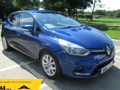 Used Renault Clio Dynamique 90 HP (66 kW) 2017 Blue Hatchback