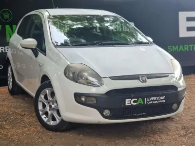 Used Fiat Punto Evo 2011 White Hatchback