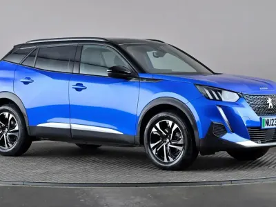 Używany Peugeot 2008 GTi 100 kW (136 KM) 2023 Niebieski SUV