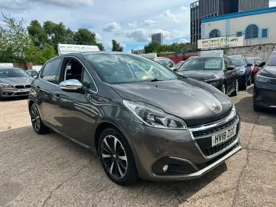 Used Peugeot 208 Allure Premium 2018 Grey Hatchback