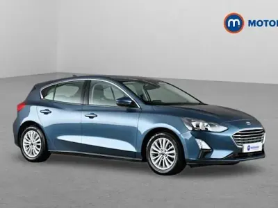 Used Ford Focus Titanium 125 HP (91 kW) 2019 Blue Hatchback