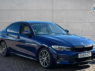 Usado BMW 330e Sport Line 288 CV (211 kW) 2019 Azul