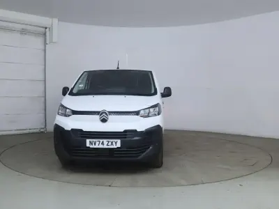 Used Citroën Dispatch 118 HP (86 kW) 2025 White MPV
