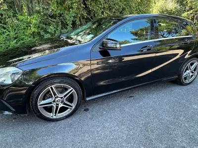 Used Mercedes A180 SE 122 HP (89 kW) 2018 Black Hatchback