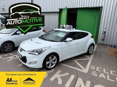 Used Hyundai Veloster 140 HP (102 kW) 2012 White Coupe