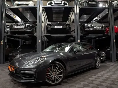 Usado Porsche Panamera Sport Turismo 460 HP (338 kW) 2017 Cinzento Carrinha