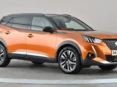 Used Peugeot 2008 GT-line 130 HP (95 kW) 2020 Orange SUV