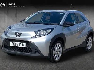 Used Toyota Aygo X PURE 71 HP (52 kW) 2022 Silver metallic SUV