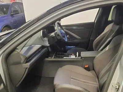 Used Vauxhall Astra 114 kW (156 HP) 2024 Hatchback