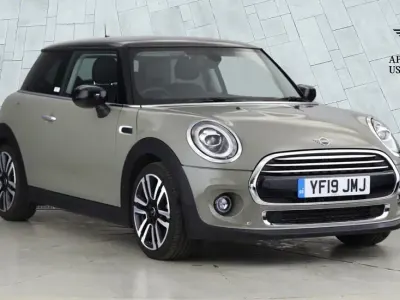 Used Mini Cooper Exclusive 134 HP (98 kW) 2019 Grey Hatchback