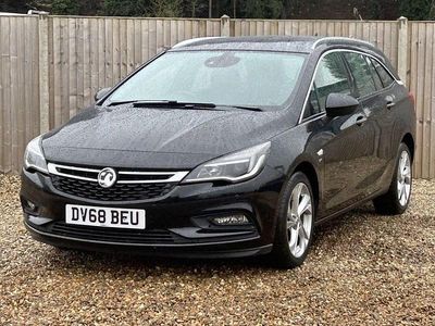 Used Vauxhall Astra SRi 150 HP (110 kW) 2019 Black Estate
