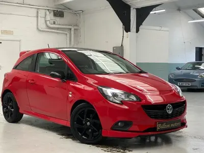 Używany Vauxhall Corsa Edition 75 KM (55 kW) 2017 Czerwony Hatchback