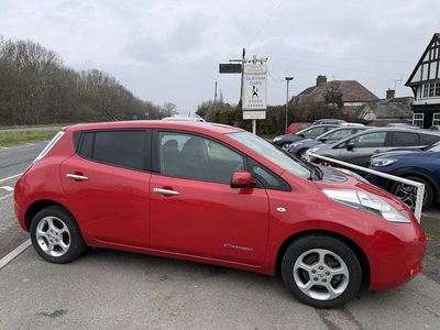 Usado Nissan Leaf Visia+ 80 kW (109 HP) 2014 Vermelho Citadino