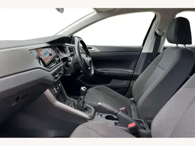 Used VW Polo SE 95 HP (69 kW) 2018 Black Hatchback