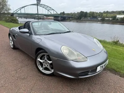 Usado Porsche 986 Boxster 228 HP (167 kW) 2004 Cinzento Cabrios
