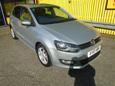 Used VW Polo 70 HP (51 kW) 2010 Silver Hatchback