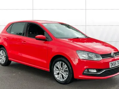 Used VW Polo SE 90 HP (66 kW) 2015 Red Hatchback