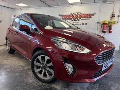 Usado Ford Fiesta Titanium 125 HP (91 kW) 2017 Vermelho Citadino