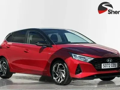 Używany Hyundai i20 Ultimate 2023 Czerwony Hatchback