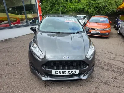 Used Ford Fiesta Zetec 125 HP (91 kW) 2016 Grey Hatchback