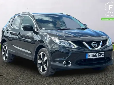Used Nissan Qashqai N-Connecta 131 HP (96 kW) 2017 Black SUV