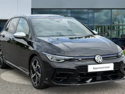 Used VW Golf VIII R 333 HP (244 kW) 2025 Grenadilla black metallic Hatchback