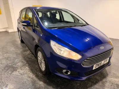 Begagnad Ford S-MAX