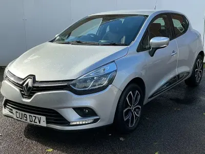Used Renault Clio Play 110 HP (80 kW) 2019 Silver Hatchback