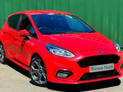 Used Ford Fiesta ST-Line 100 HP (73 kW) 2018 Red Hatchback