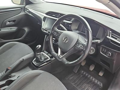 Used Vauxhall Corsa Edition 75 HP (55 kW) 2022 Red Hatchback