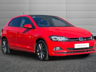 Used VW Polo SEL 110 HP (80 kW) 2021 Flash red Hatchback