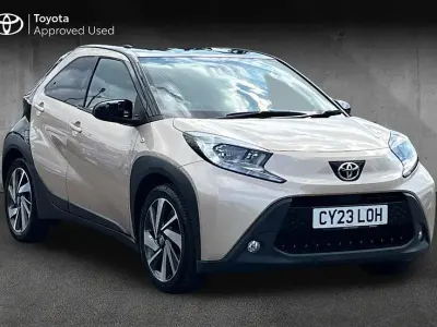 Used Toyota Aygo X 71 HP (52 kW) 2023 Ginger beige with black SUV