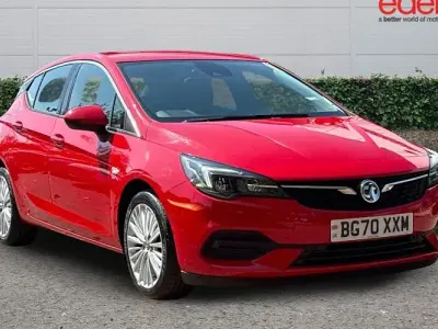 Used Vauxhall Astra Elite 145 HP (106 kW) 2020 Red Hatchback