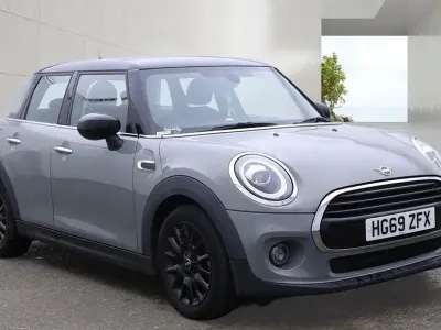 Used Mini Cooper Classic 134 HP (98 kW) 2020 Grey Hatchback