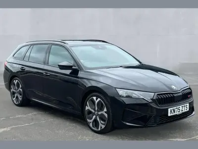 Used Skoda Octavia vRS 265 HP (194 kW) 2025 Black magic pearl effect Estate