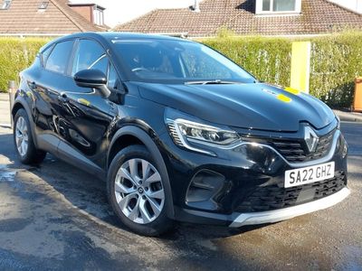 Begagnad Renault Captur Iconic 142 HK (104 kW) 2022 Svart SUV