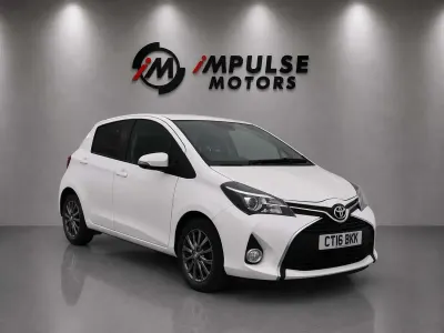 Used Toyota Yaris 2016 White Hatchback