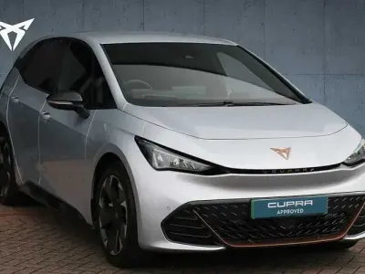 Novo Cupra Born e-Boost 169 kW (231 HP) 2026 Prateado Citadino
