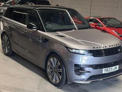 Second-hand Land Rover Range Rover Sport SE Dynamic 300 CP (220 kW) 2023 Gri SUV