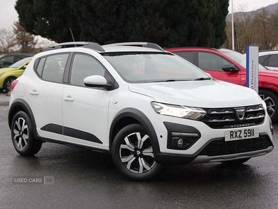 Begagnad Dacia Sandero Prestige 91 HK (66 kW) 2022 Vit Halvkombi